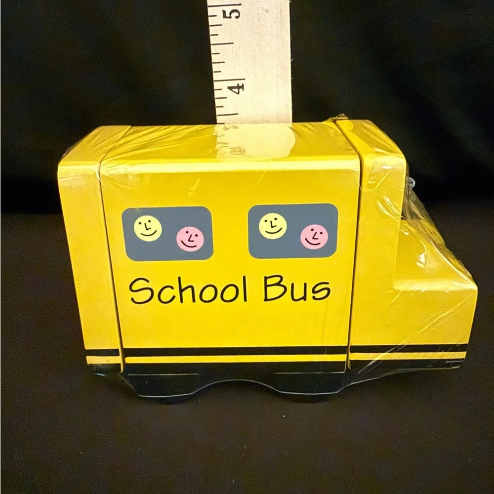 Evergreen Quotations Inc. Wooden School Bus Desk Calendar New In Packaging